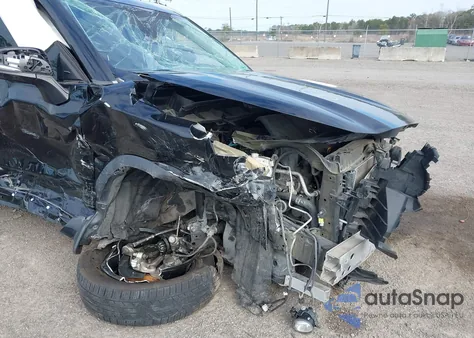 2021 Toyota Highlander Xle z USA, uszkodzony, nr VIN 5TDGZRBH0MS120301